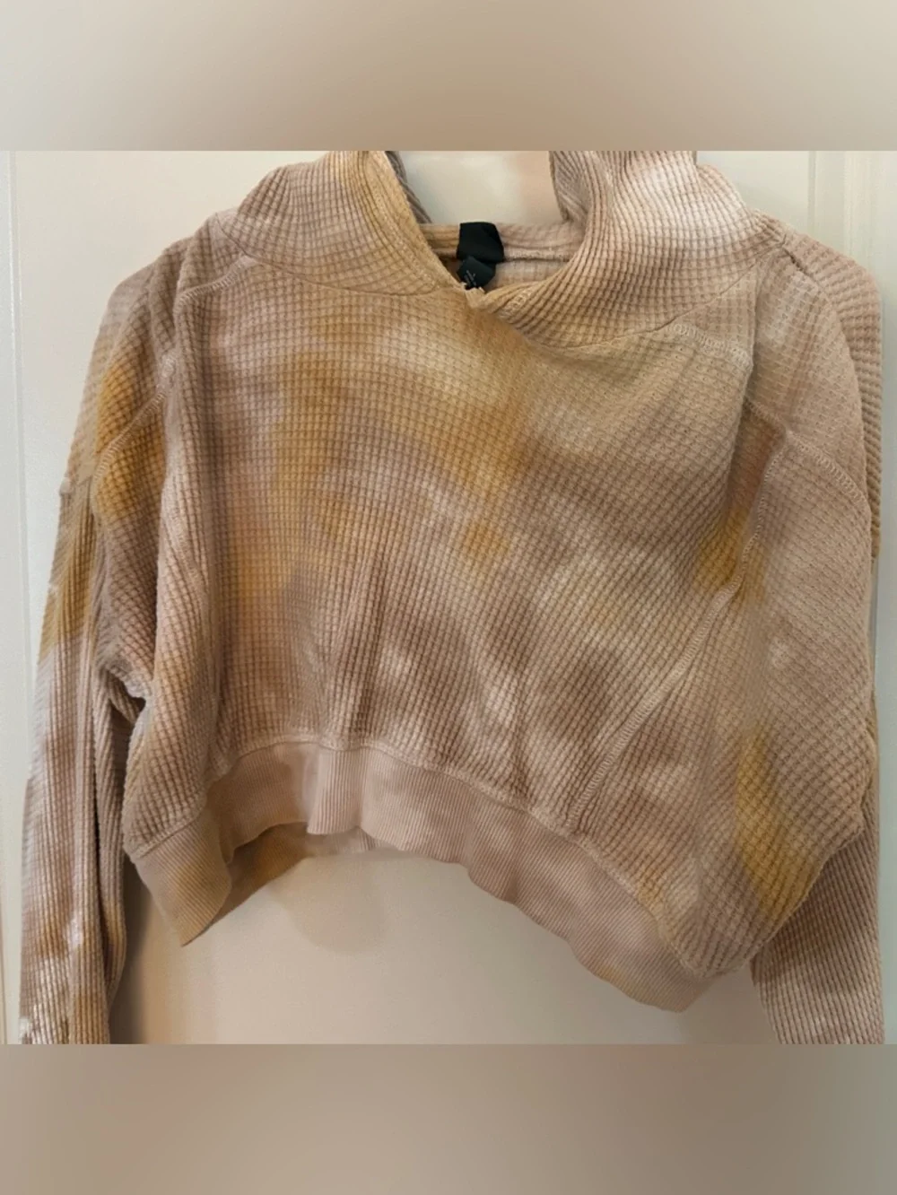 Wild Fable Mustard Waffle Tie Die Cropped Hoodie Women's Sz Large - Picture 2 of 9